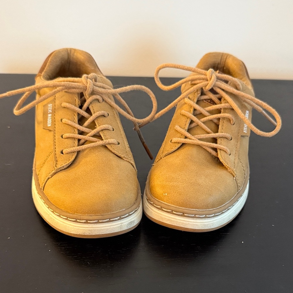 Steve Madden - Tan Shoes